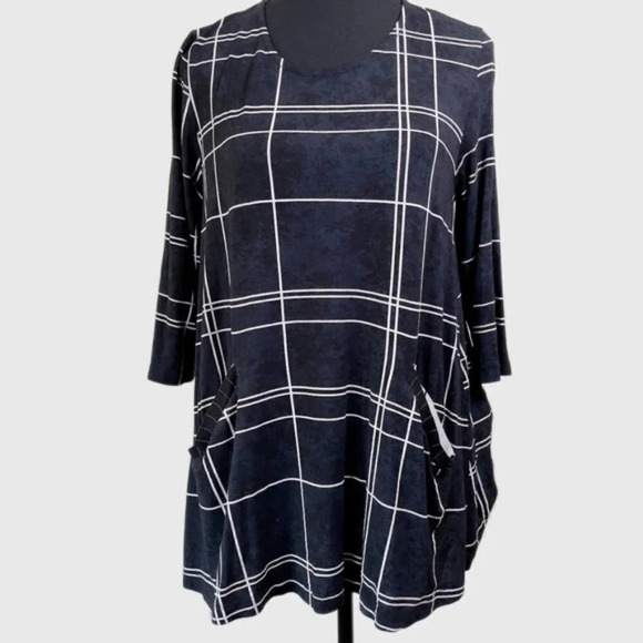 Alembika Windowpane Mineral Wash 3/4 Sleeve Pocket Tunic - Picture 2 of 14